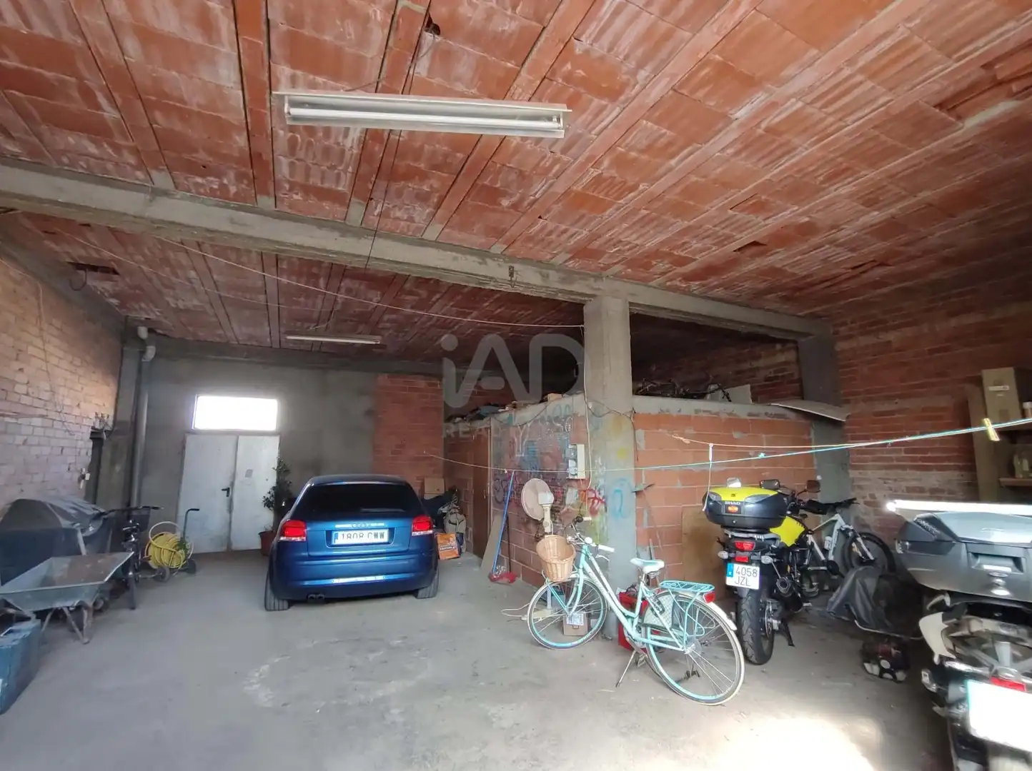 Parking of Flat for sale in Turcia  with Heating and Terrace