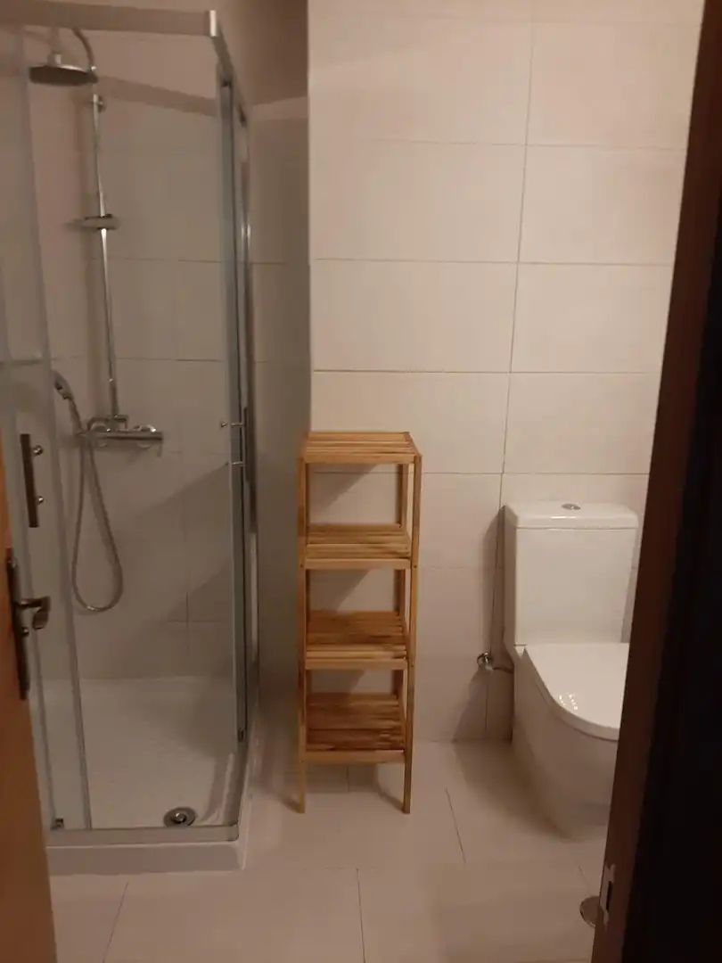Badezimmer von Wohnung zum Verkauf in Cáceres mit Klimaanlage, Terrasse und Möbliert