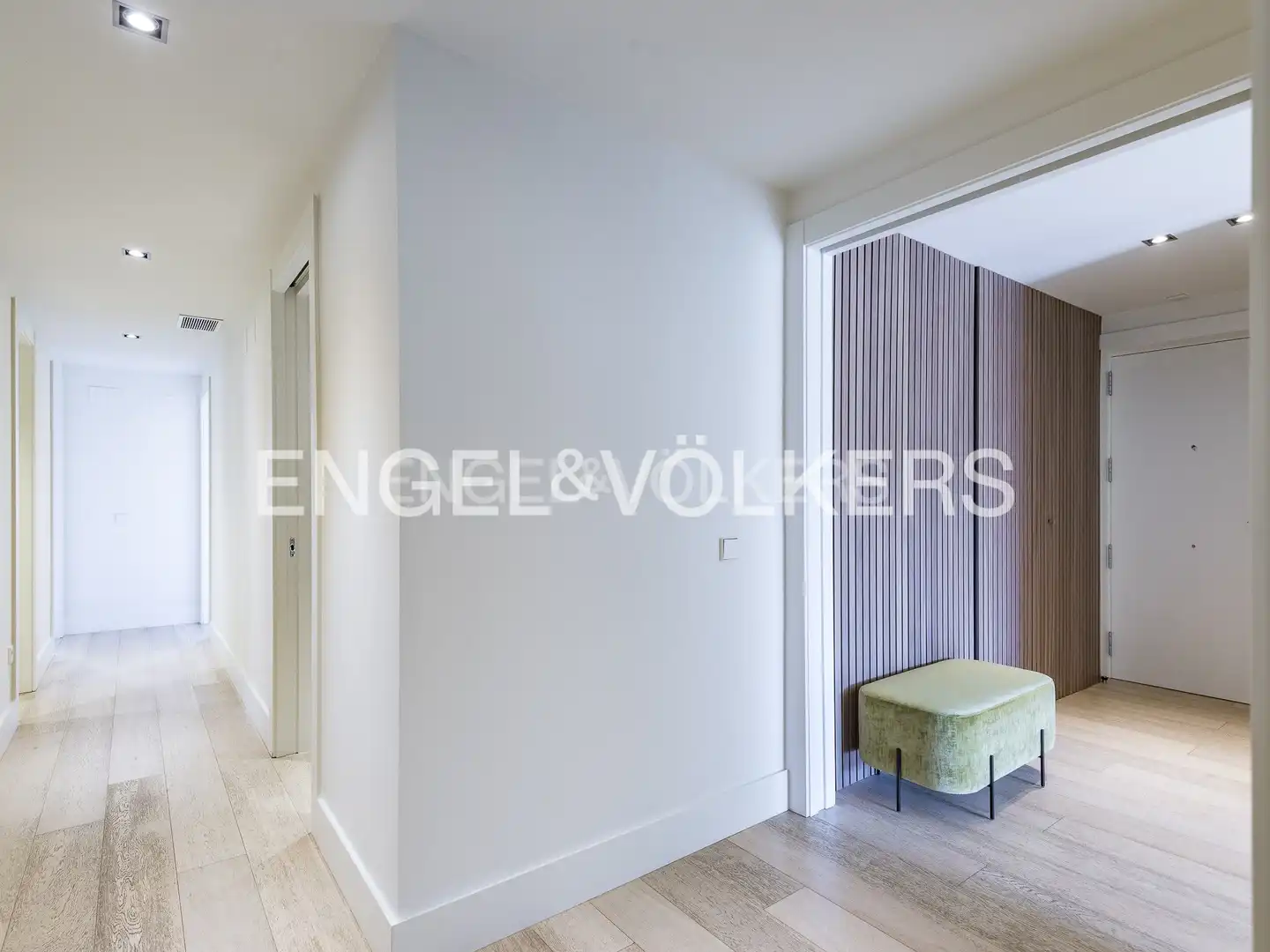 Flat for rent in Barcelona  with Air Conditioner, Heating and Parquet flooring