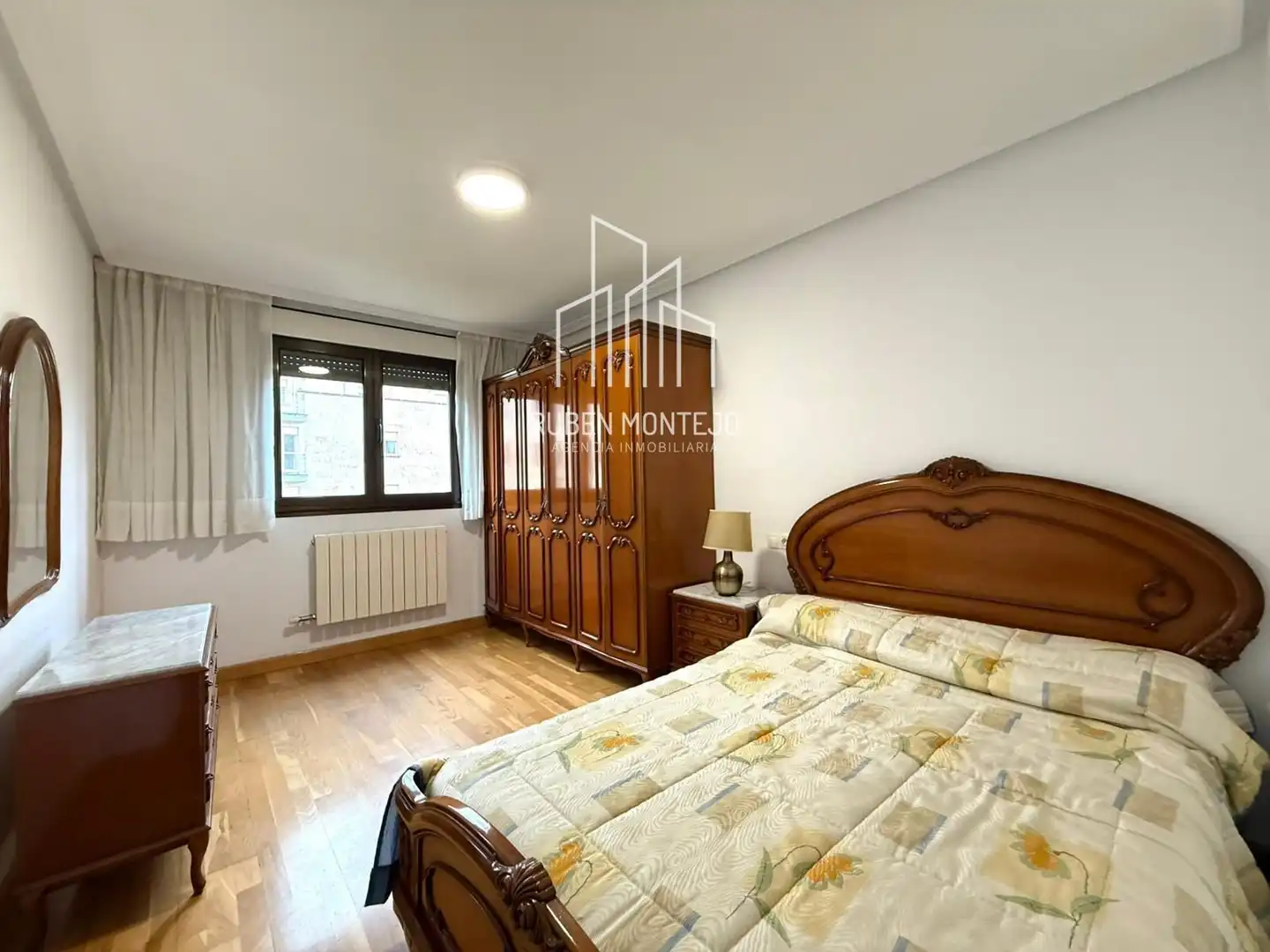 Bedroom of Flat for rent in Salamanca  with Heating, Terrace and Furnished