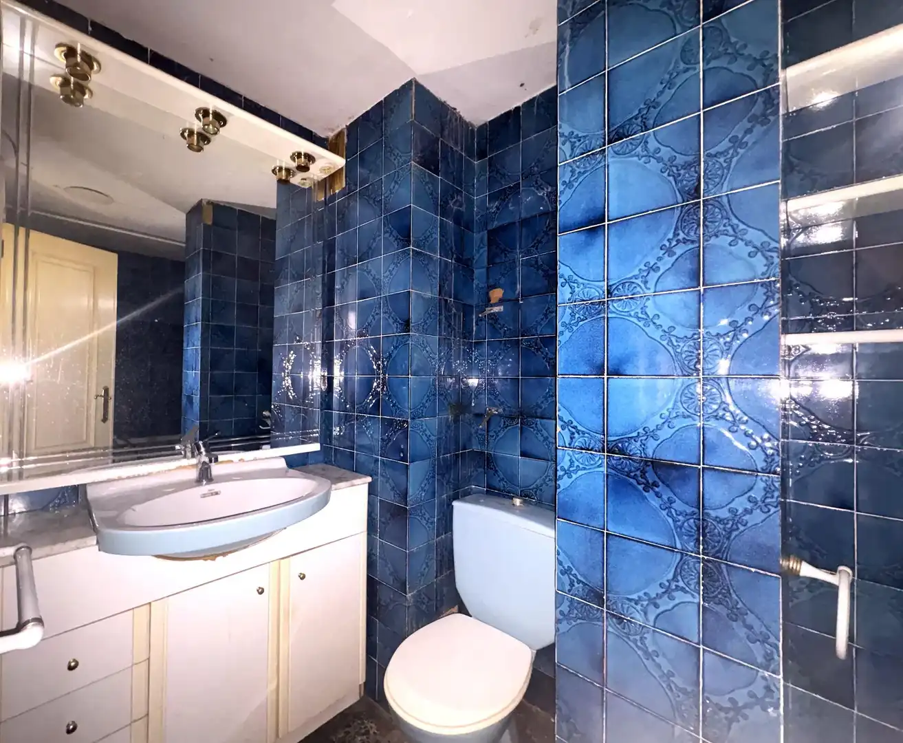 Badezimmer von Wohnung zum Verkauf in Godella mit Klimaanlage und Balkon