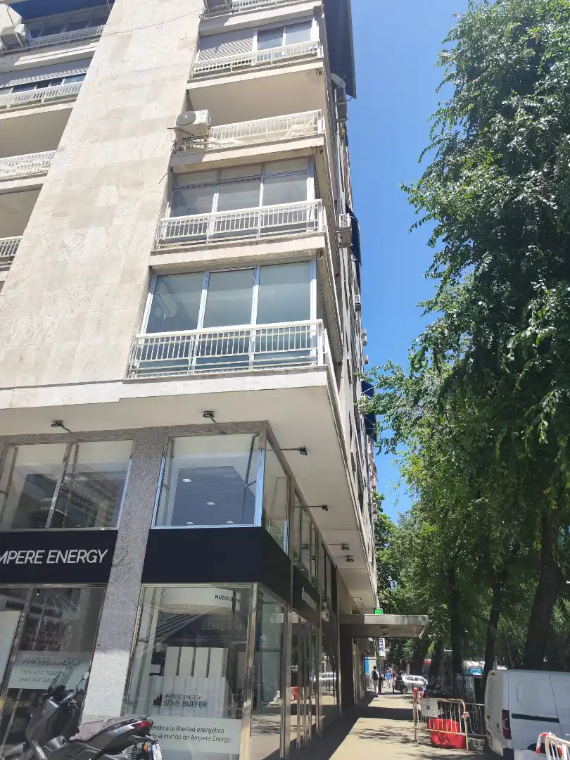 Außenansicht von Lagerraum zum Verkauf in Madrid