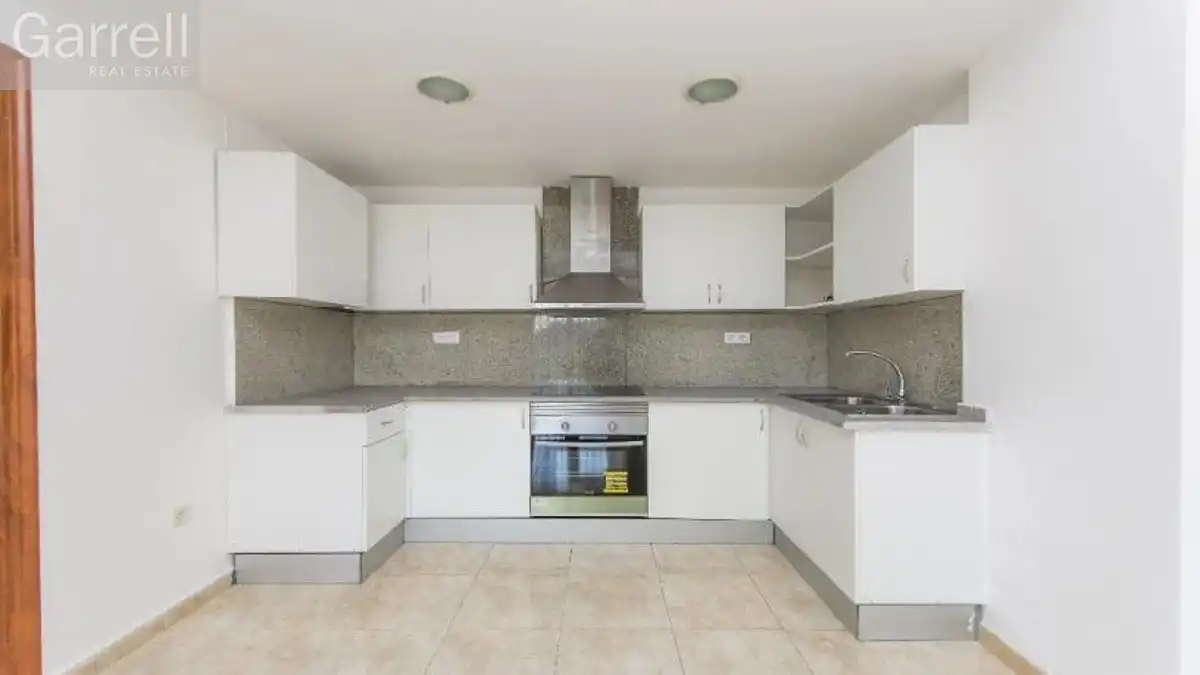 Cocina de Piso en venta en Calella con Terraza