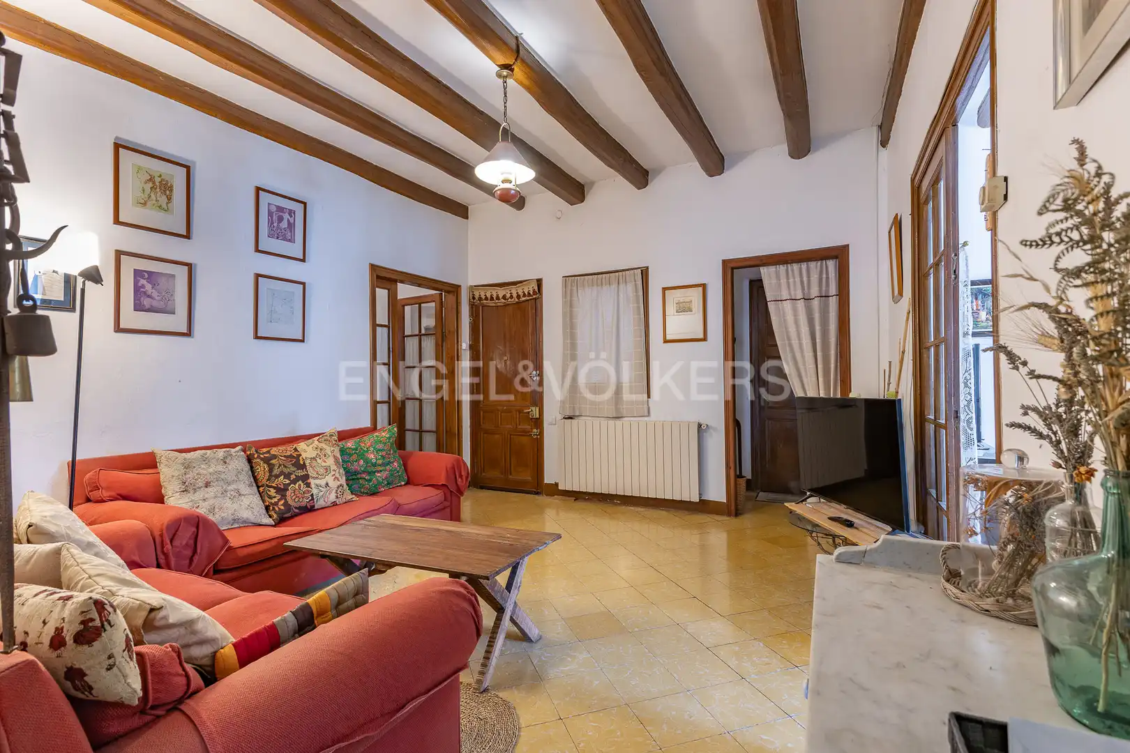 Sala d'estar de Pis en venda en Viladrau amb Calefacció i Jardí privat