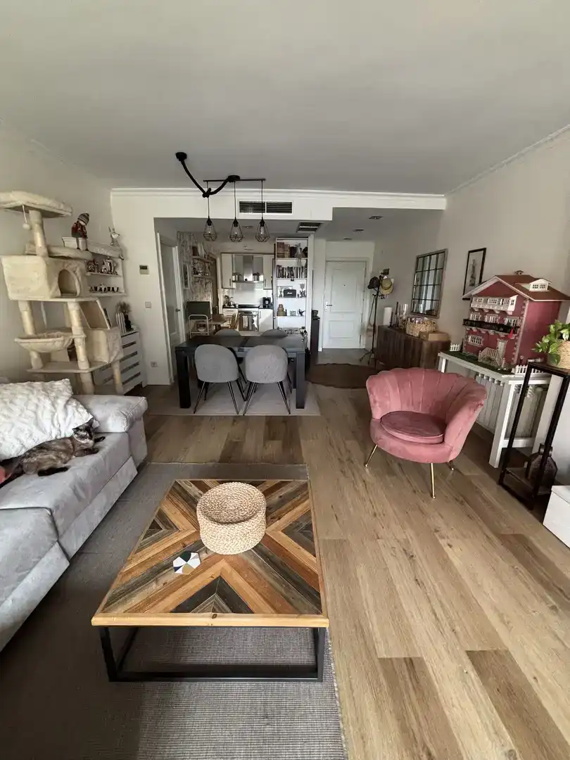 Sala d'estar de Pis en venda en Rivas-Vaciamadrid amb Parquet, Traster i Moblat