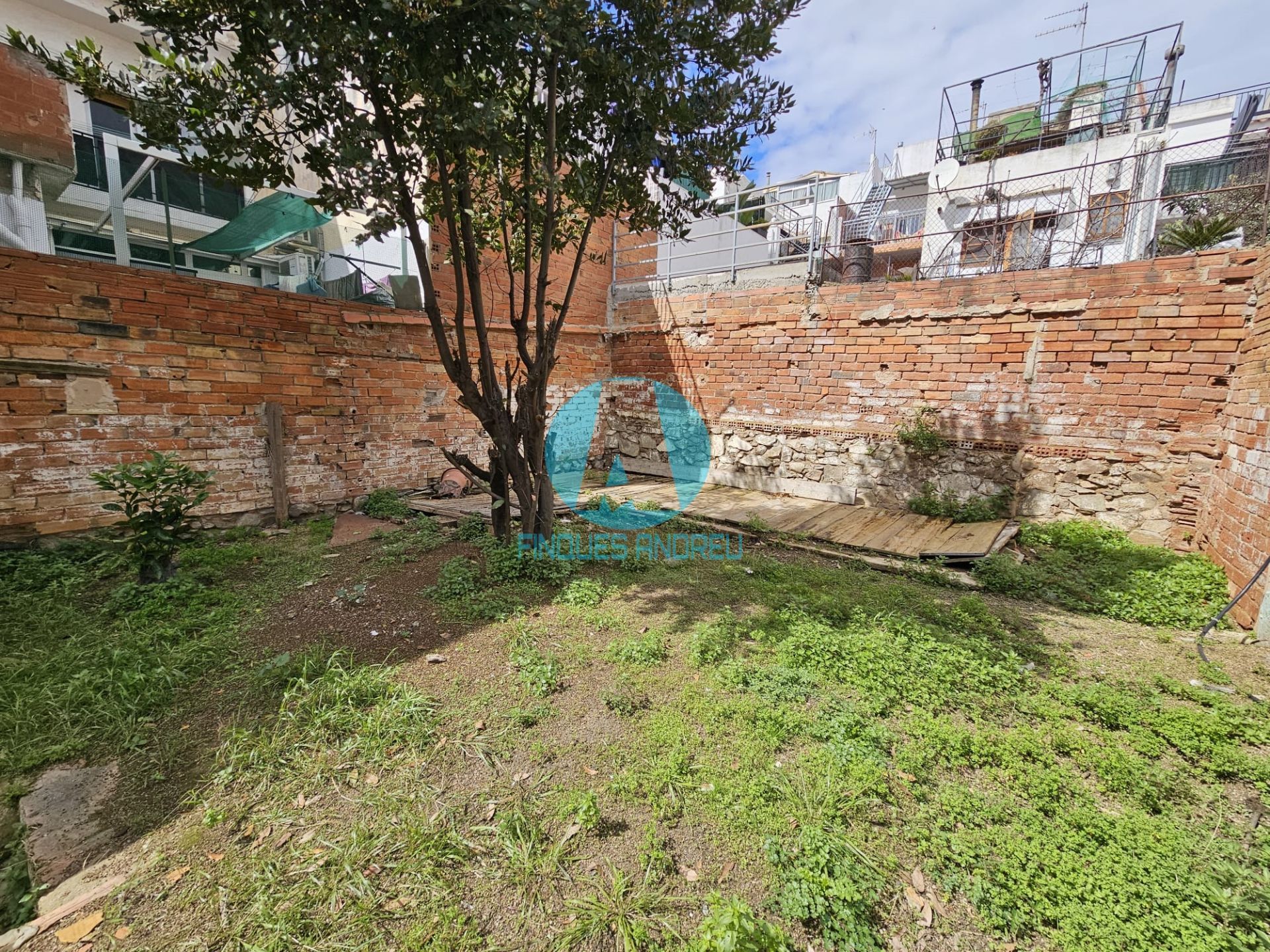 Flat for sale in Mataró  with Private garden