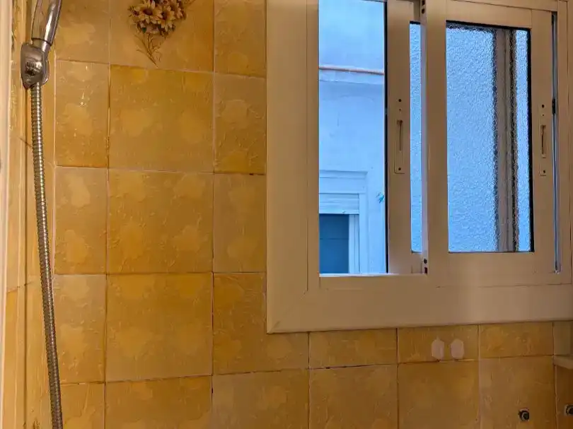 Bany de Pis en venda en  Barcelona Capital amb Aire condicionat i Balcó
