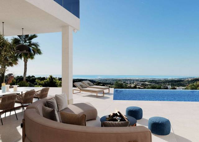 Casa-chalet en Venta en Golf Bahía