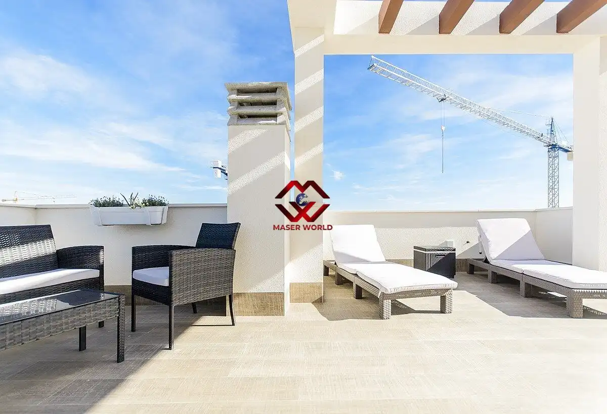 Chalet con piscina en venta en Los Montesinos, imagen 9