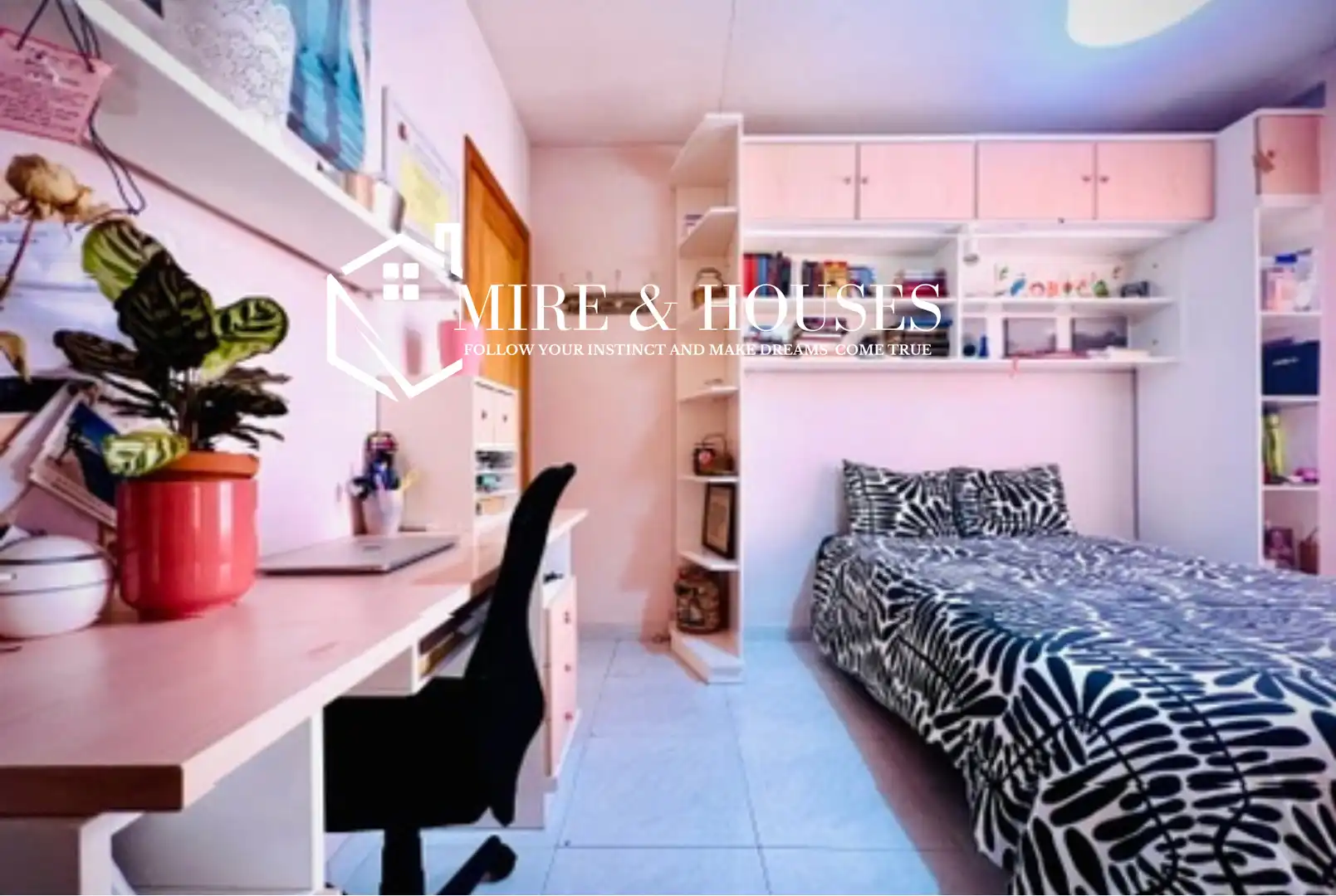 Habitación de Casa adosada en venta en El Molar (Madrid) con Calefacción, Jardín privado y Terraza