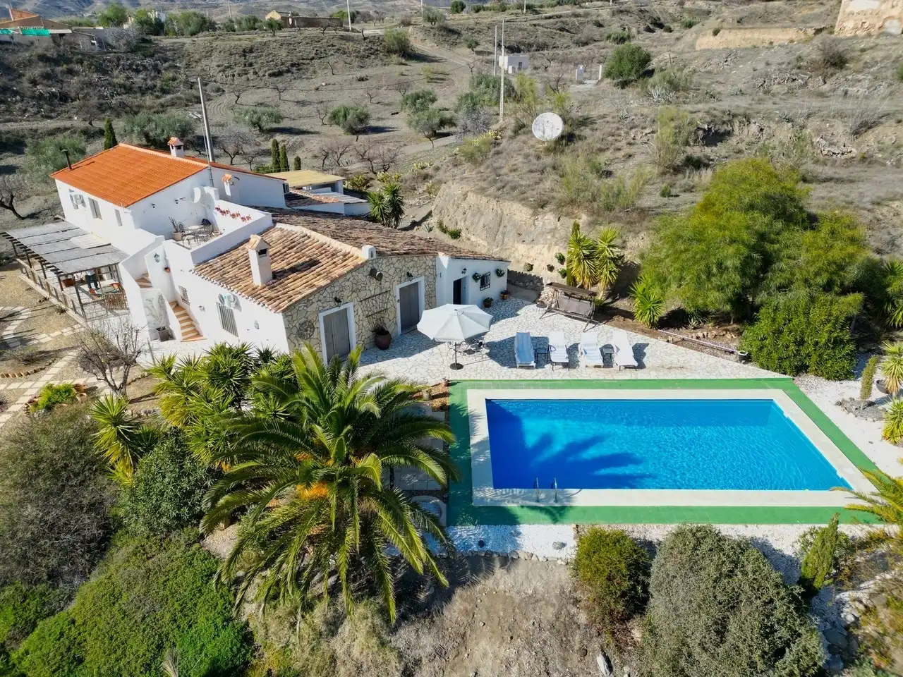 Casa rústica amb piscina en venda a Huércal-Overa