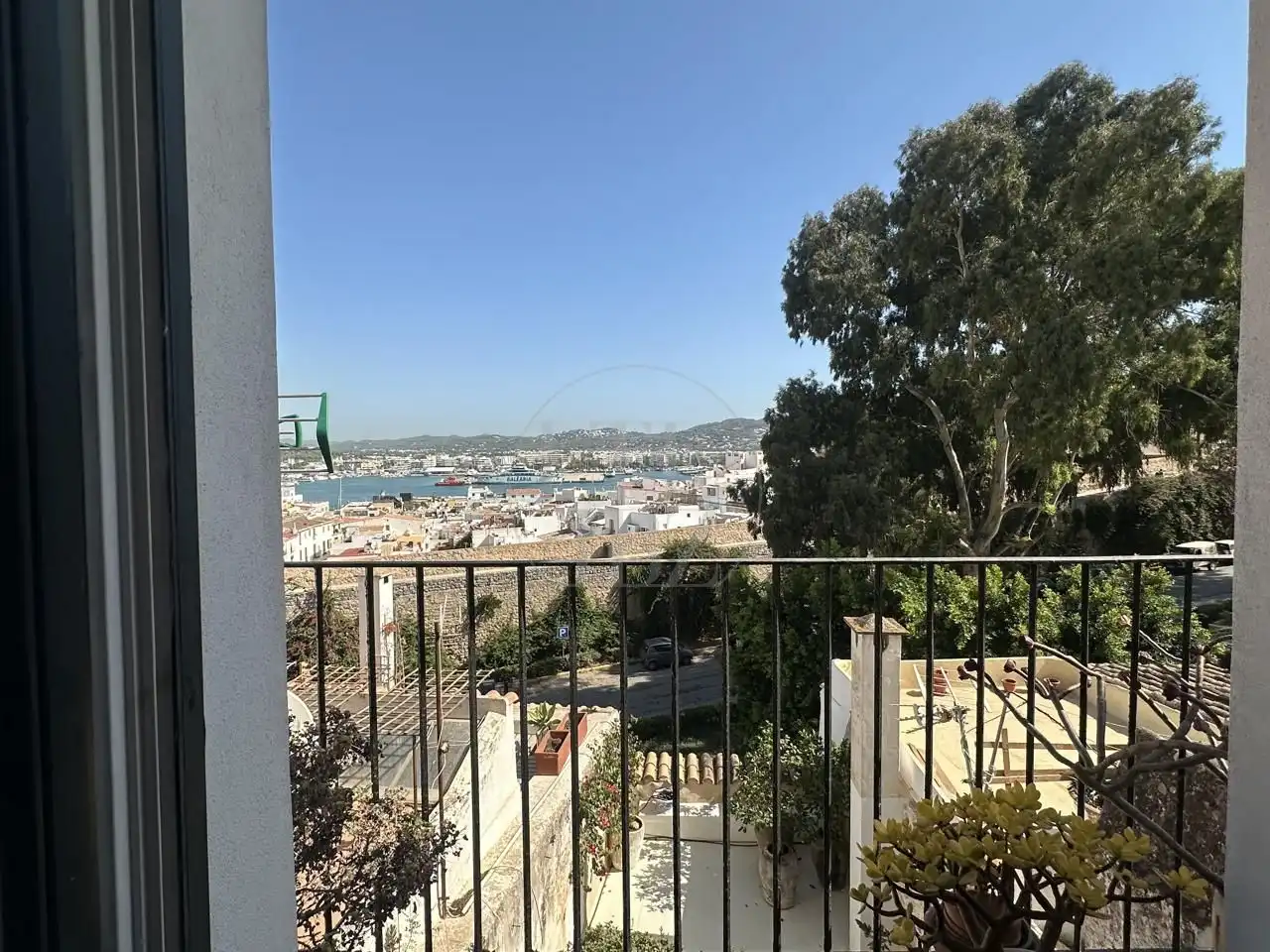 Apartment mit Terrasse zum Verkauf in Dalt de la Vila - La Marina, imagen 2