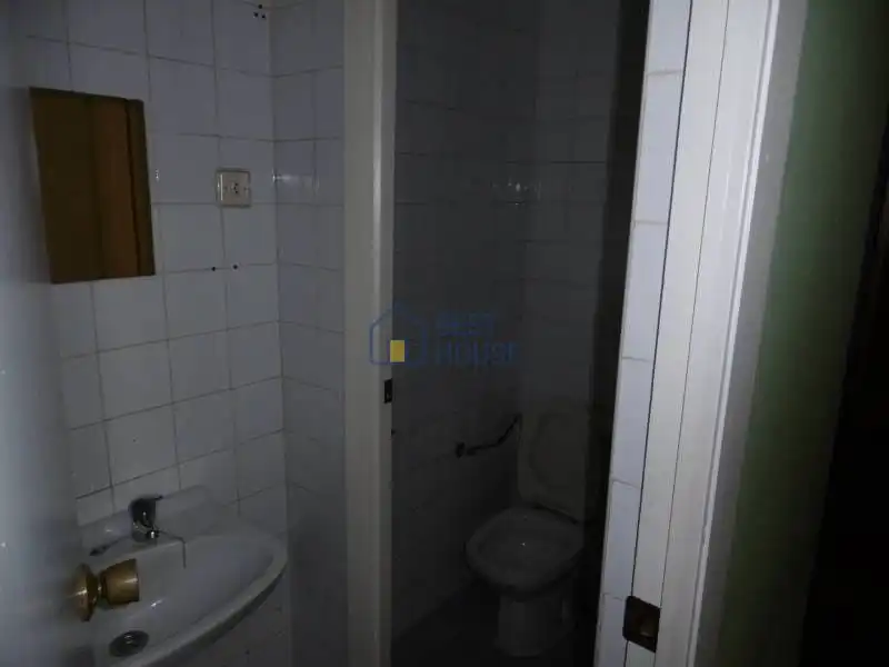 Local comercial de lloguer a San Claudio - La Chantría, imagen 4
