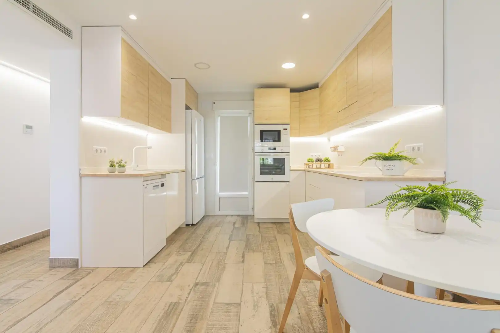 Cocina de Casa o chalet en venta en San Fulgencio con Aire acondicionado, Calefacción y Jardín privado