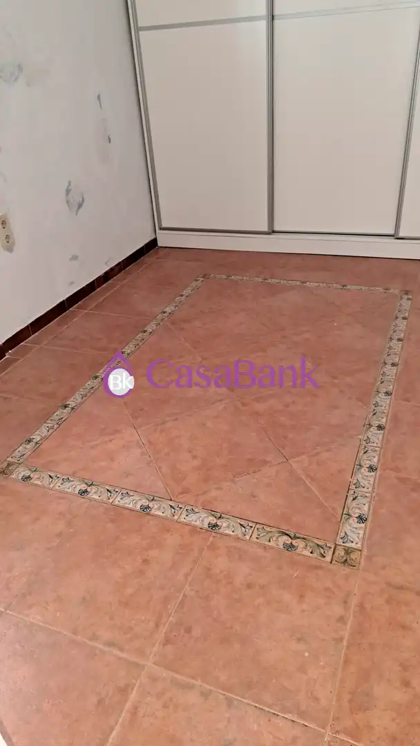 Pis en venda a Sta. Marina - San Andrés - San Pablo - San Lorenzo