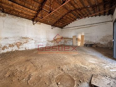 Nave industrial en venta en Almendralejo
