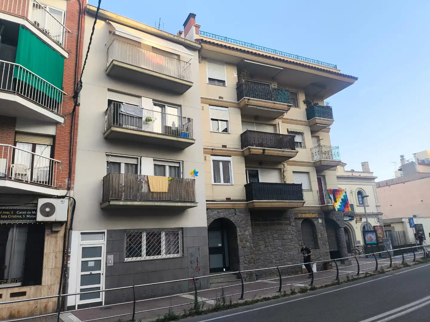 Exterior view of Apartments for sale in Canet de Mar  with Air Conditioner, Heating and Private garden
