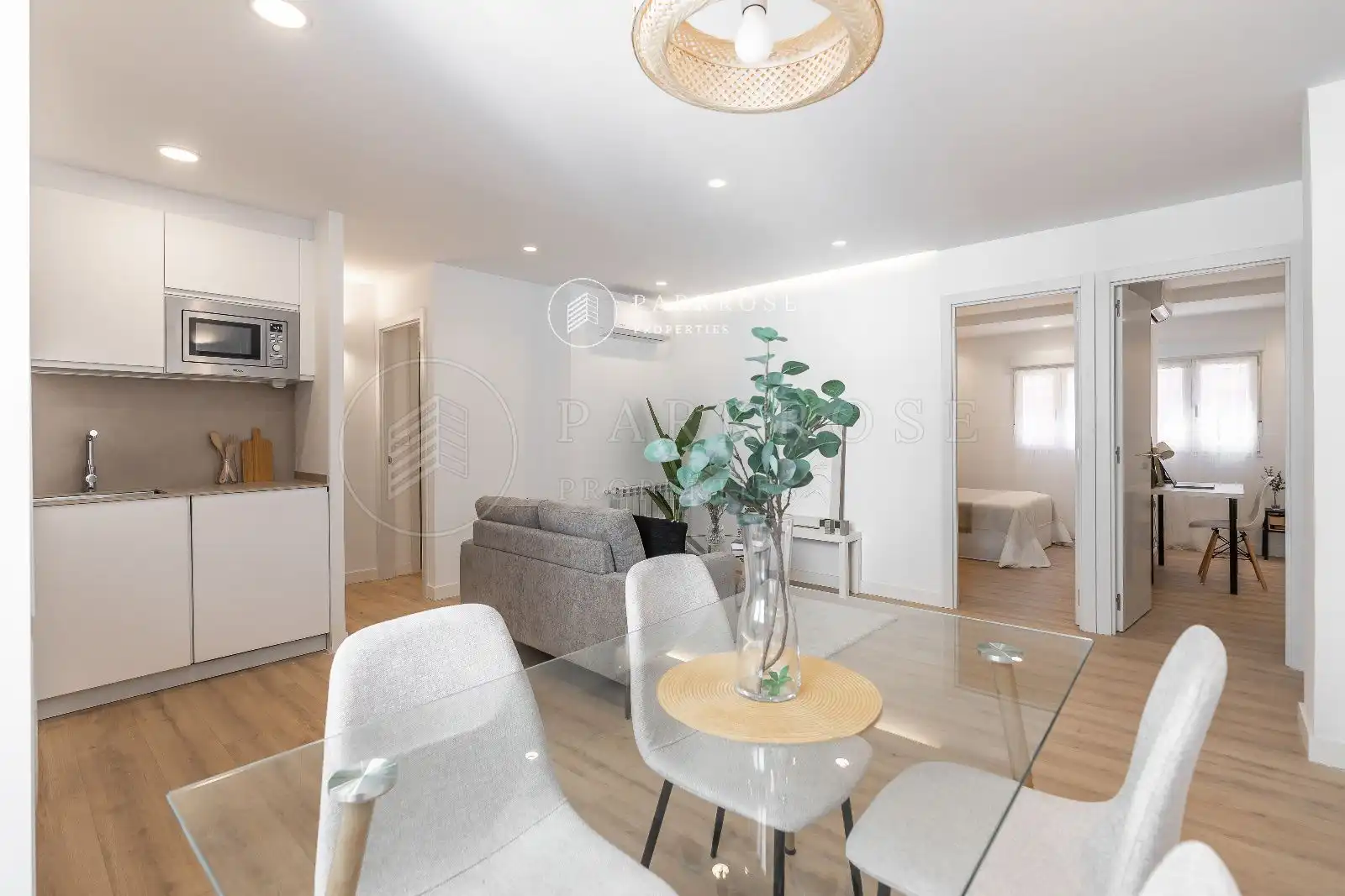 Living room of Flat for sale in Madrid  with Air Conditioner, Heating and Terrace