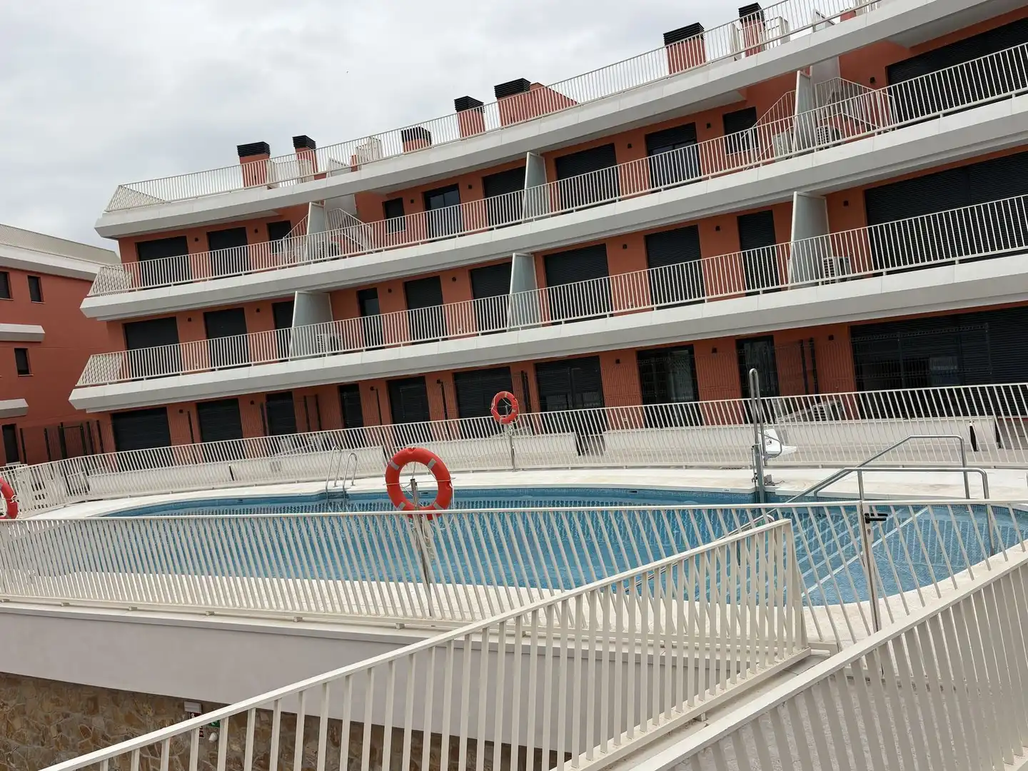 Piscina de Planta baixa en venda en Mijas amb Aire condicionat, Terrassa i Piscina