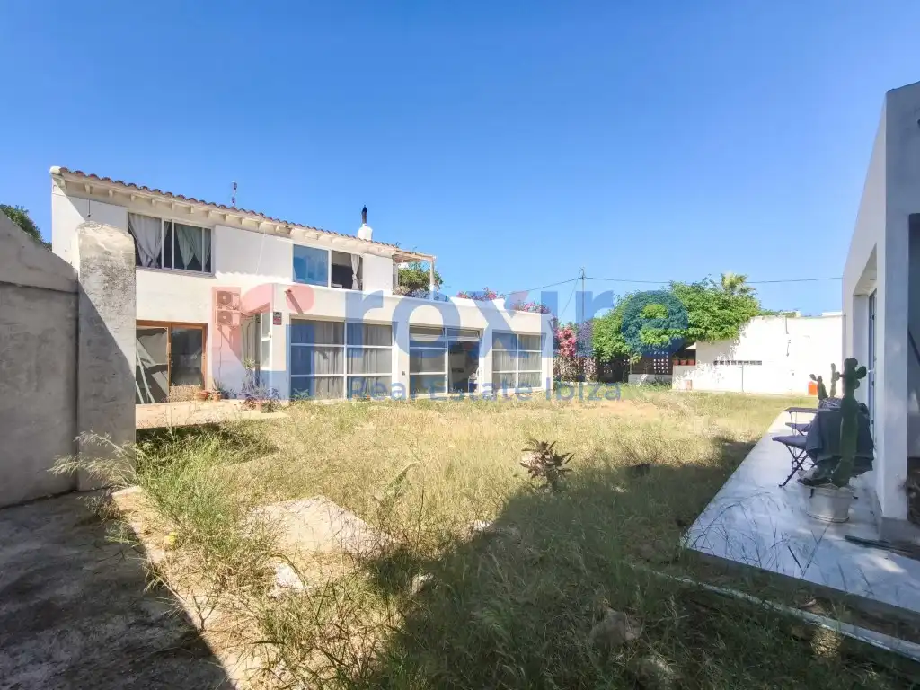 Casa o xalet en venda en Sant Josep de sa Talaia amb Aire condicionat, Jardí privat i Terrassa