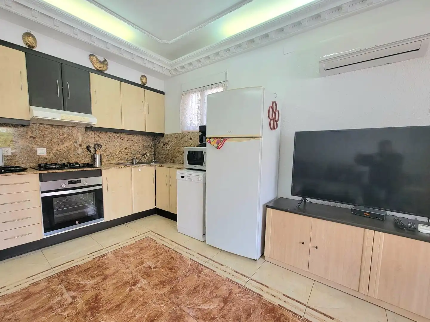Cocina de Casa adosada en venta en Torrevieja con Aire acondicionado, Terraza y Trastero