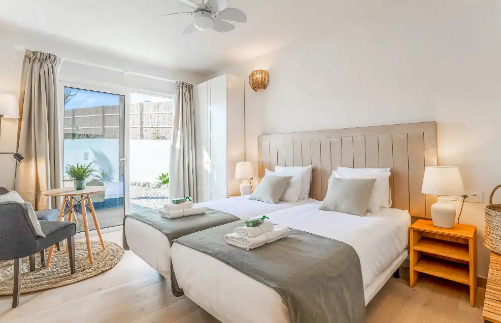 Habitación de Casa o chalet en venta en Haría con Jardín privado y Piscina