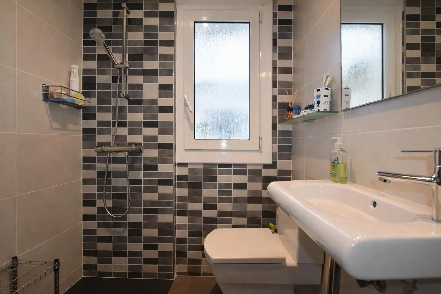 Baño de Ático en venta en Cabrera de Mar con Balcón y Piscina comunitaria