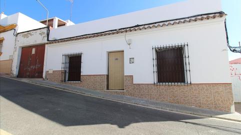 Foto 5 de Casa adosada en venda a Juan de Avalos, La Banda - Campo de Fútbol, Chiclana de la Frontera
