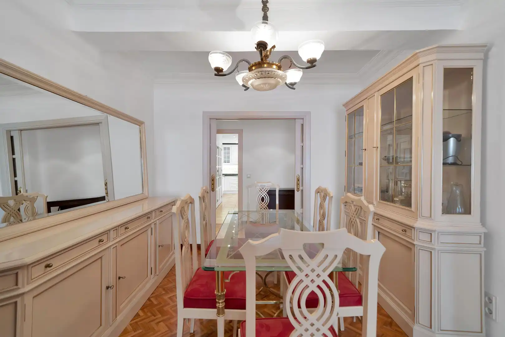 Dining room of Apartments for sale in Marbella  with Parquet flooring and Balcony