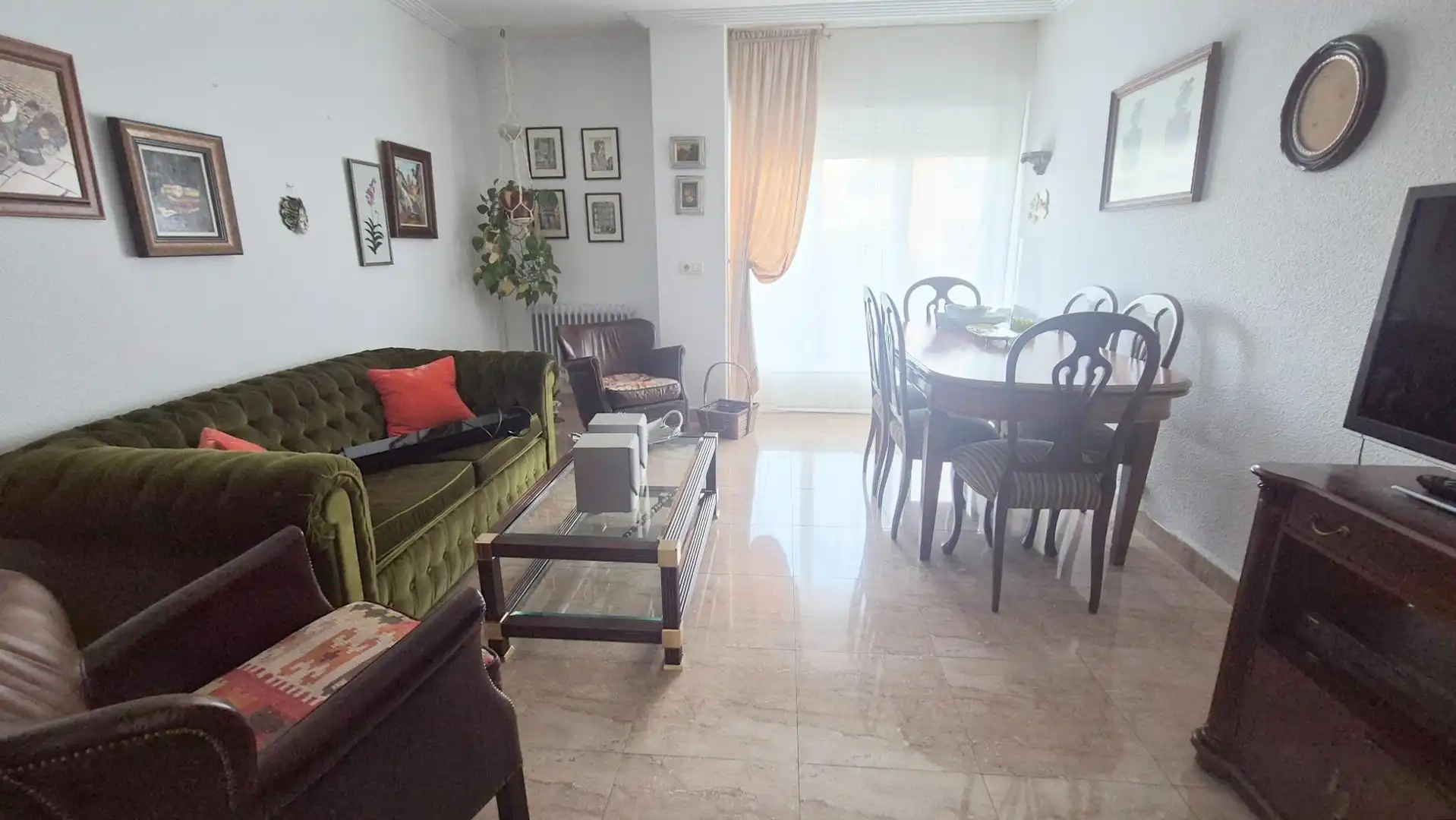 Living room of Flat for sale in Salamanca  with Heating and Balcony