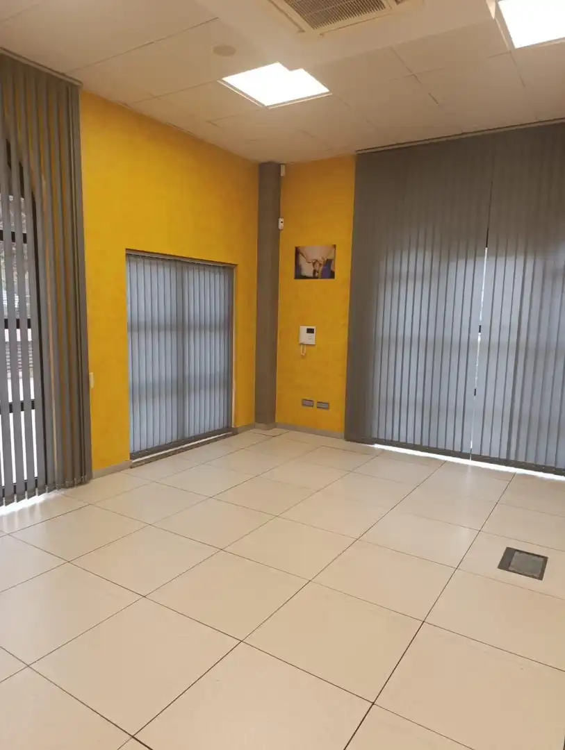 Büro zum Verkauf in Fuenlabrada mit Klimaanlage