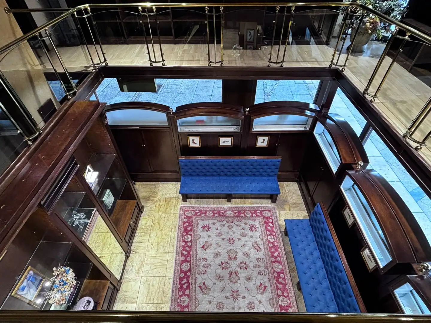 Commercial properties for rent in Burgos  with Air Conditioner, Heating and Furnished