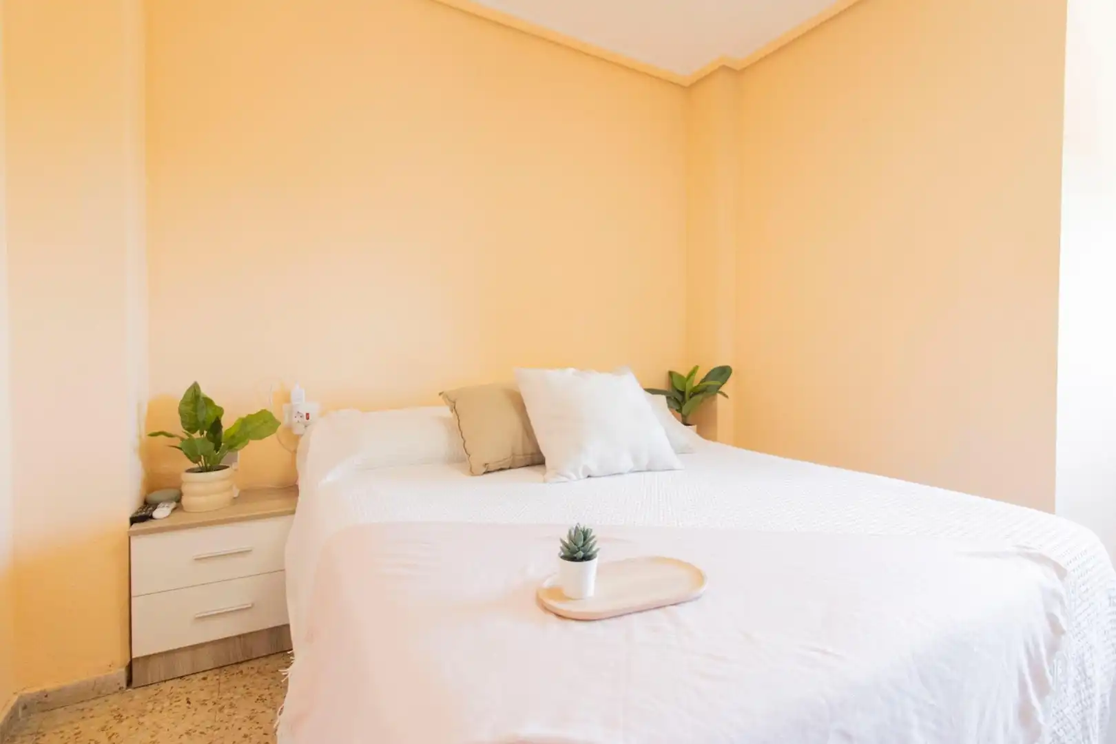 Habitación de Piso en venta en Valencia con Aire acondicionado, Trastero y Balcón