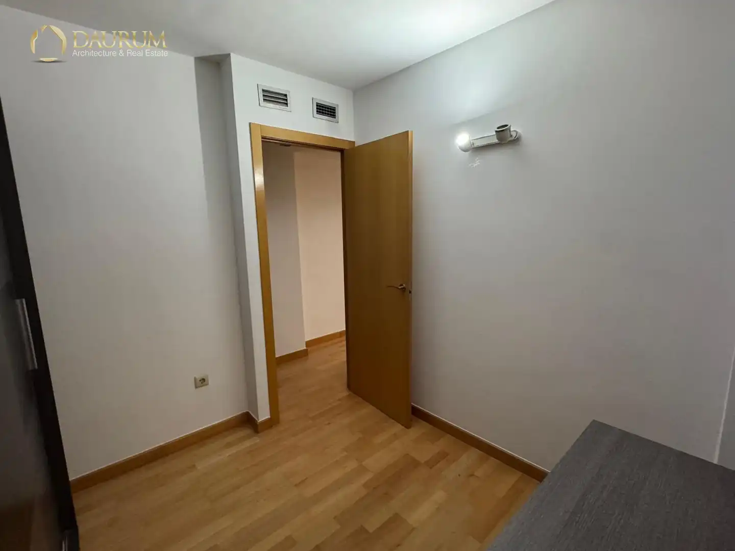 Dormitori de Pis en venda en Mislata amb Aire condicionat, Calefacció i Terrassa