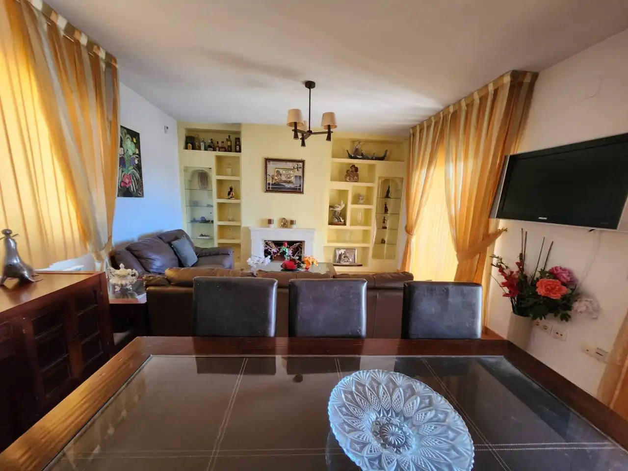 Living room of Houses for sale in Galápagos  with Air Conditioner, Heating and Private garden