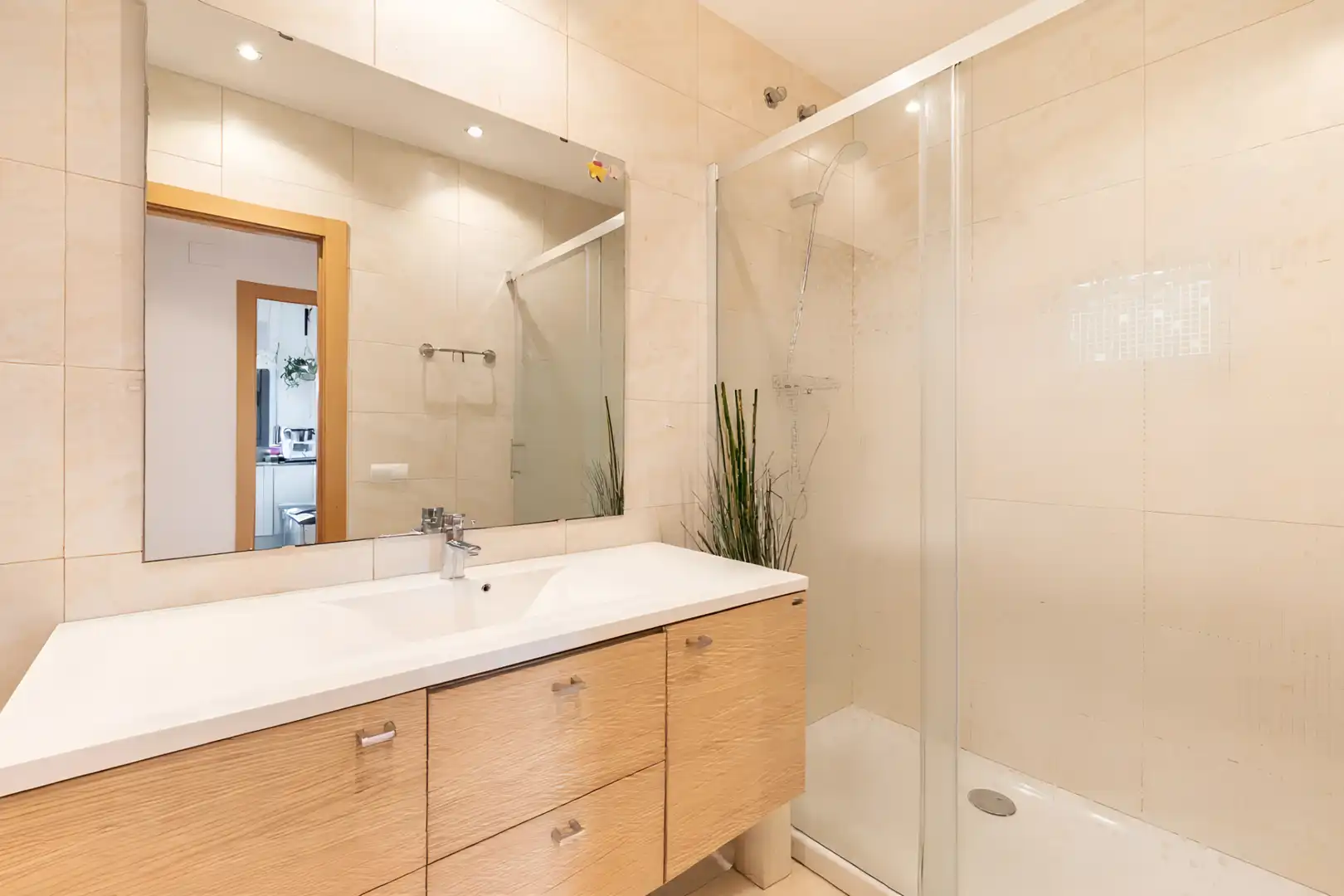 Bathroom of Attic for sale in Sant Cugat del Vallès  with Air Conditioner, Heating and Parquet flooring