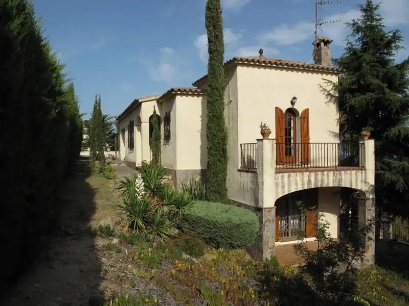 Casa con jardín en venta en Carrer de Zuric 22, imagen 40