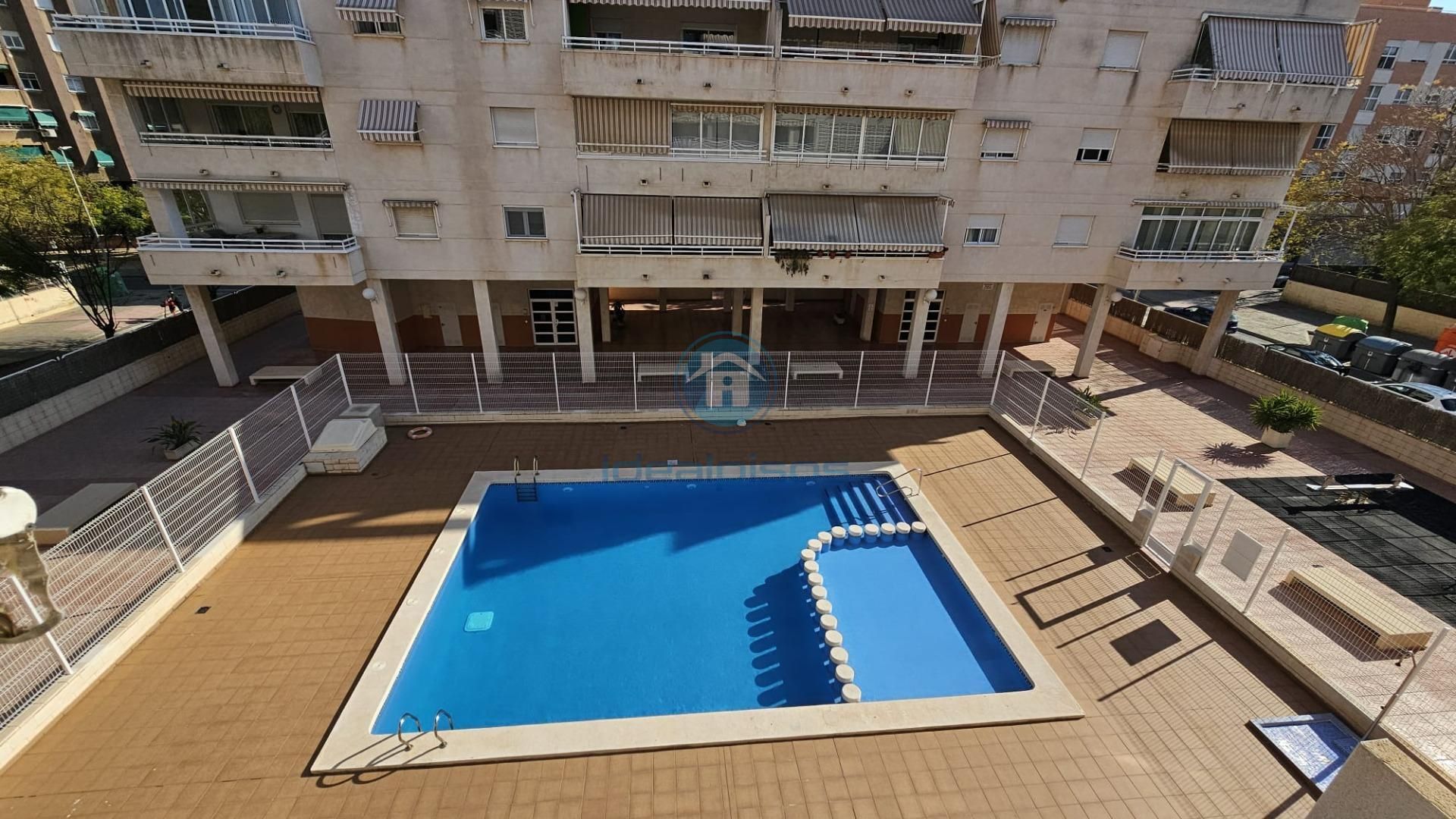 Swimming pool of Flat for sale in Alicante / Alacant  with Air Conditioner, Private garden and Balcony
