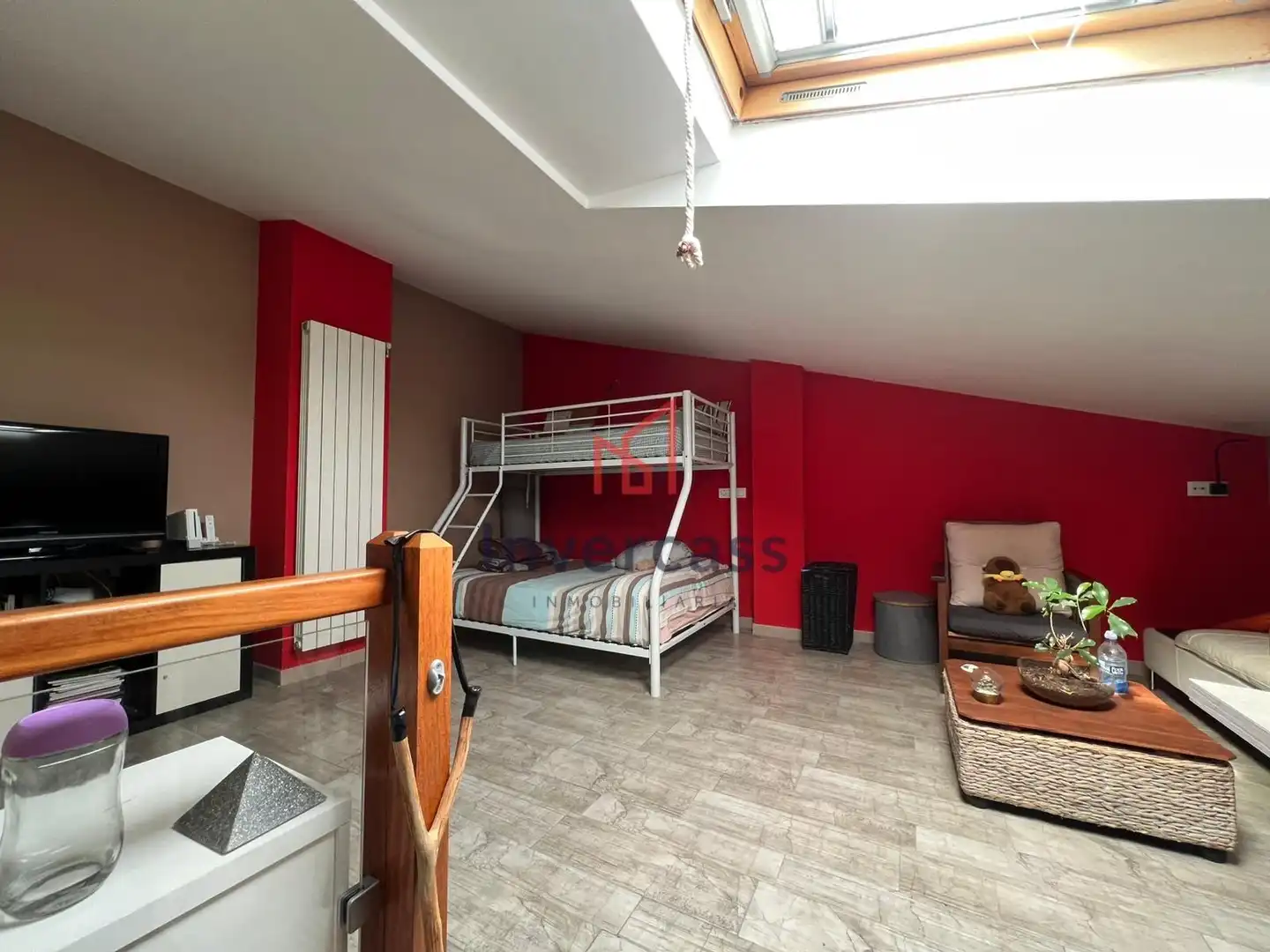 Habitación de Casa adosada en venta en Castro-Urdiales con Calefacción, Jardín privado y Terraza