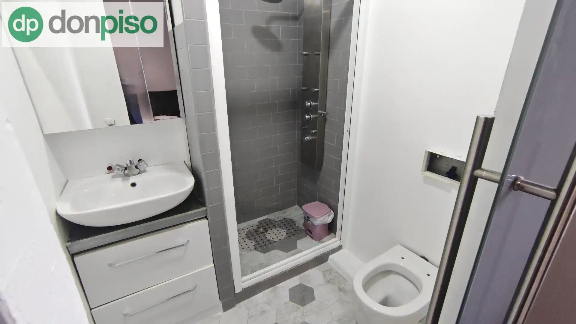 Baño de Piso en venta en Torrelavega 
