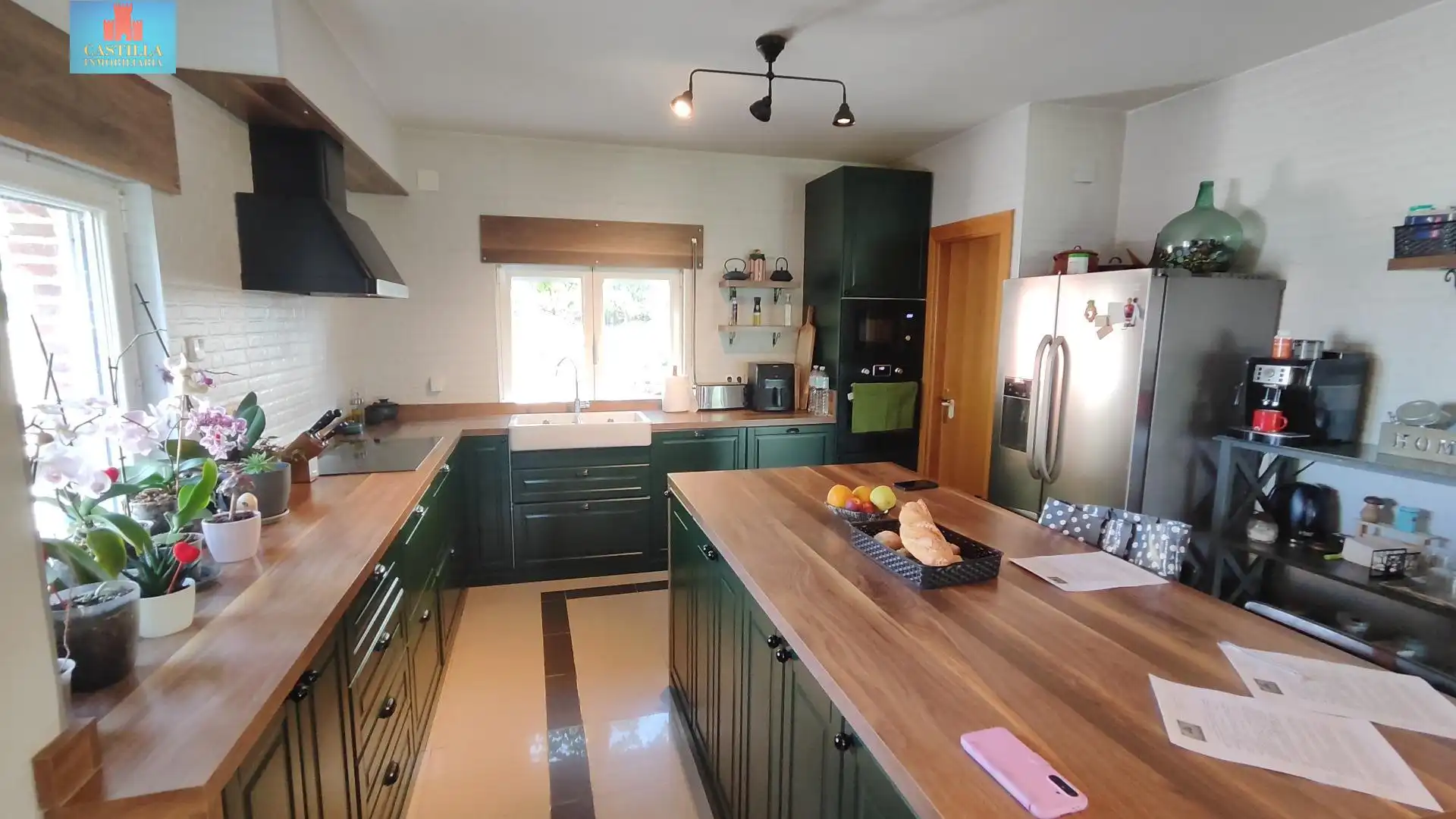 Cocina de Finca rústica en venta en Muñopepe con Calefacción, Jardín privado y Trastero