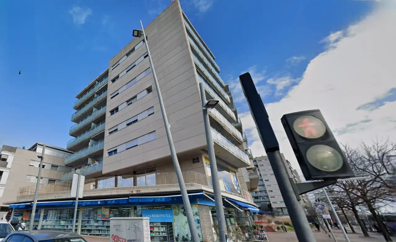 Vista exterior de Piso en venta en Terrassa