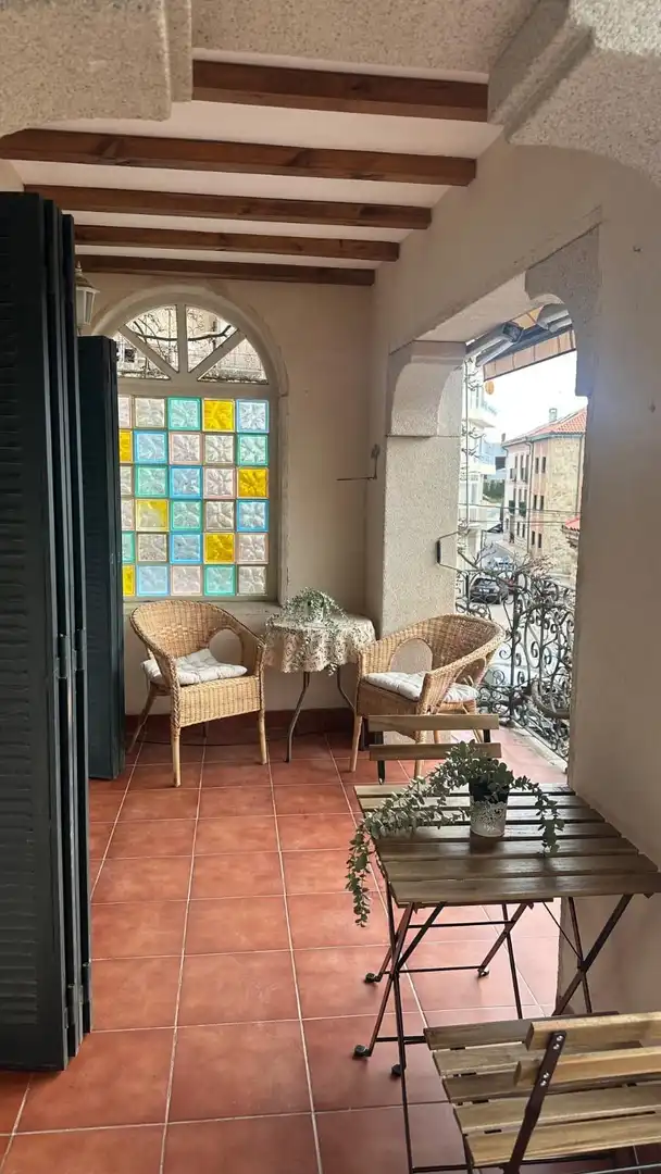 Terraza de Piso de alquiler en Miraflores de la Sierra con Calefacción y Amueblado