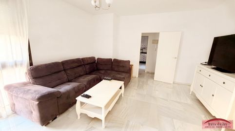 Foto 4 von Wohnung zur Miete in Calle Doctor Madrazo Osuna, Colores - Entreparques, Sevilla Capital