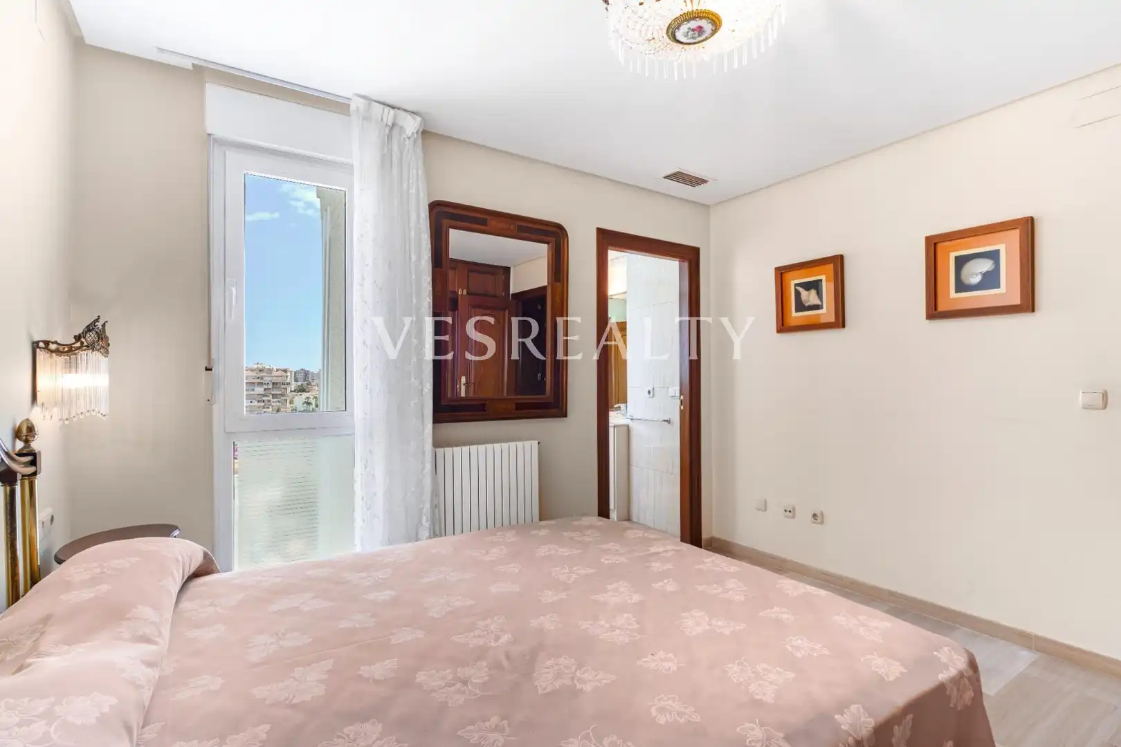 Dormitori de Àtic de lloguer en Alicante / Alacant amb Jardí privat, Terrassa i Balcó