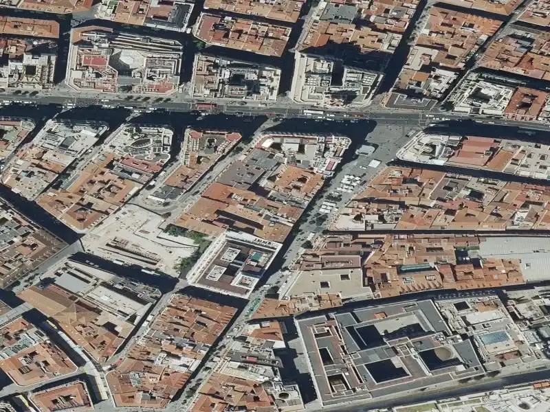 Wohnung zum Verkauf in Calle Montera, imagen 2