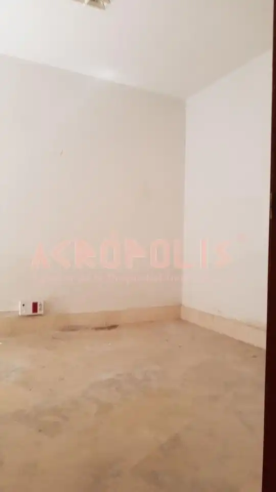 Habitación de Local en venta en Villardeciervos con Calefacción