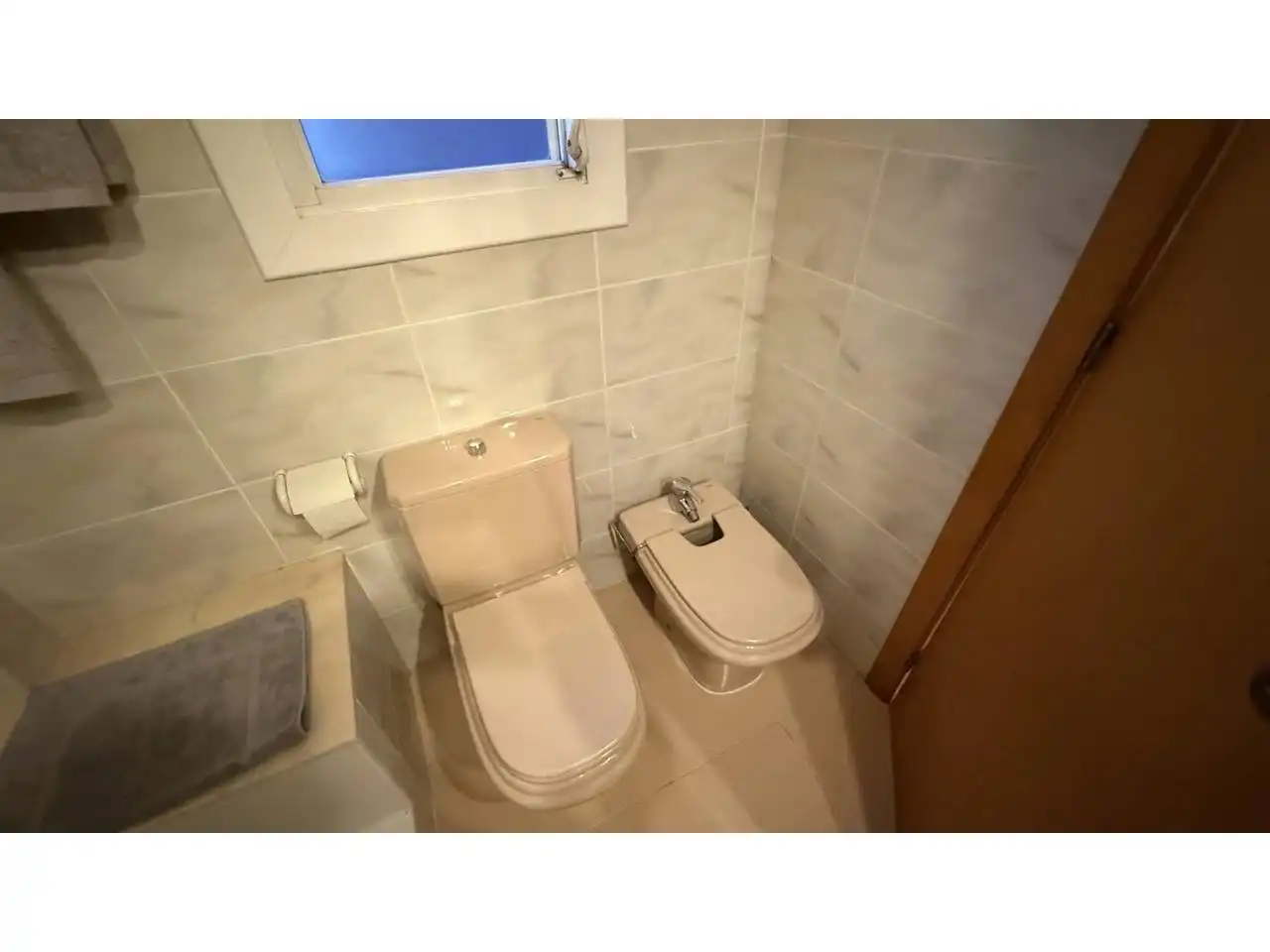 Bathroom of Flat for sale in Cornellà de Llobregat  with Balcony