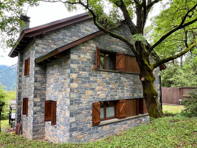 Casa-chalet en Venta en Calle Única, 52 en Broto