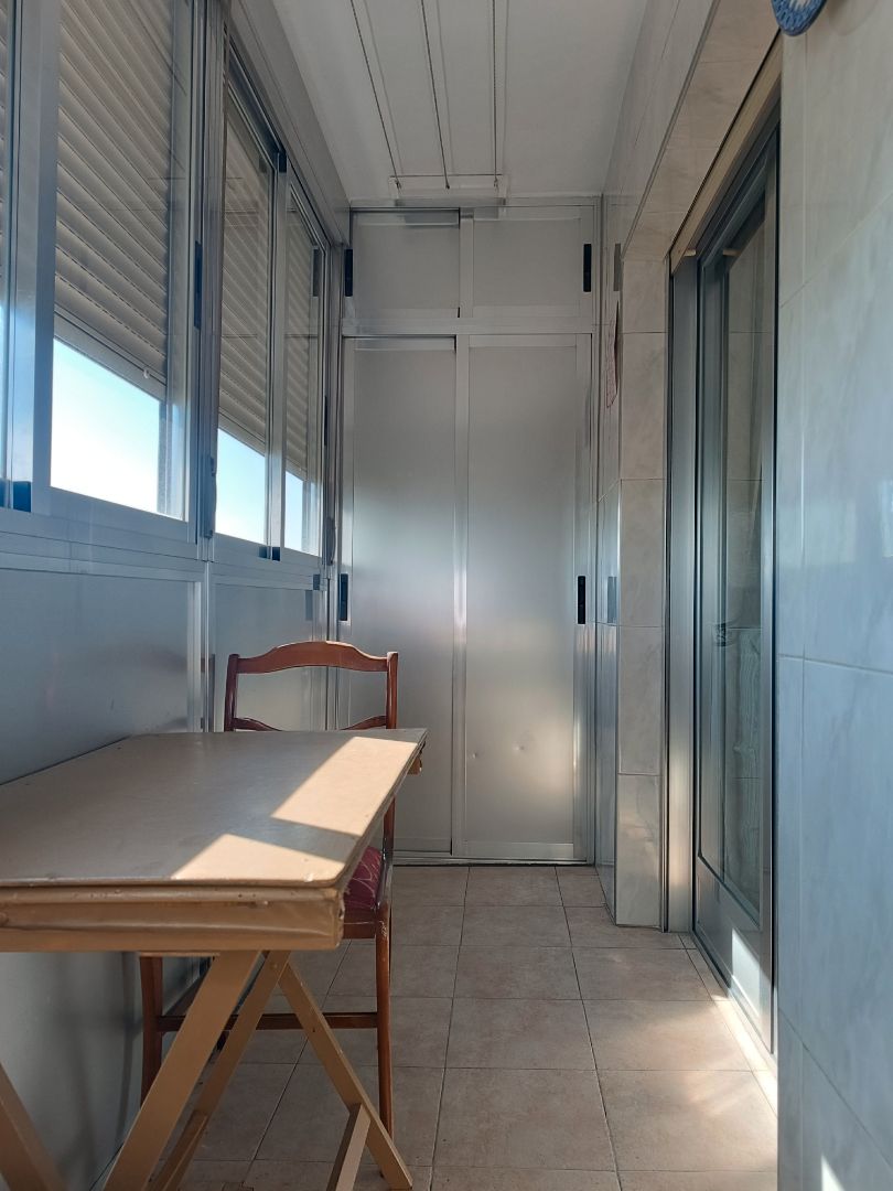 Piso en venta en Calle Escoriaza, Los Ángeles